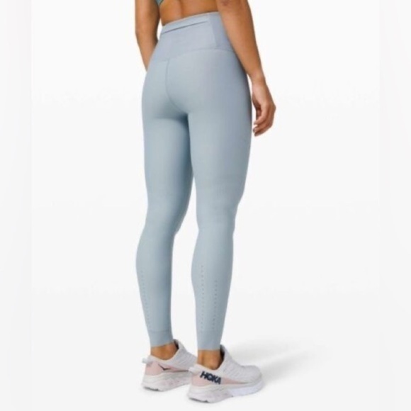 LULULEMON Zoned In Tight 27” *Envelope Pocket size 8 EUC - Picture 1 of 6